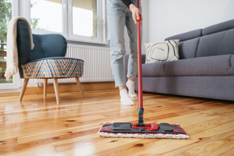 Hardwood Floor Polishing in Los Angeles, CA